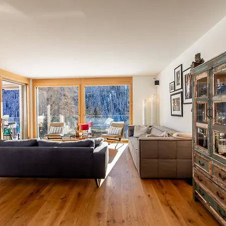New Modern 4br With Mountain Views In Villa *