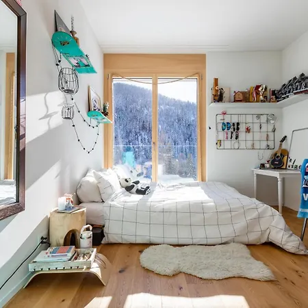 New Modern 4br With Mountain Views In *