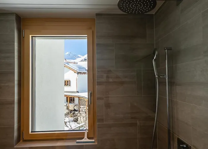 New Modern 4br With Mountain Views In * Davos