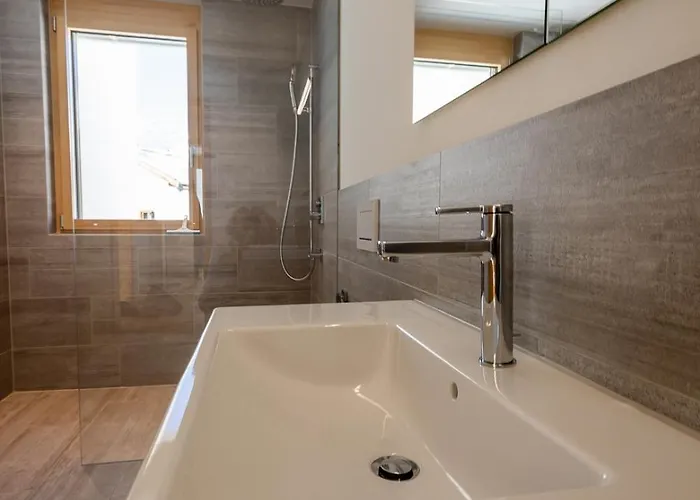 Villa New Modern 4br With Mountain Views In