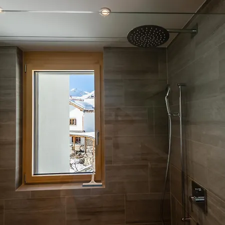 New Modern 4br With Mountain Views In * דאבוס